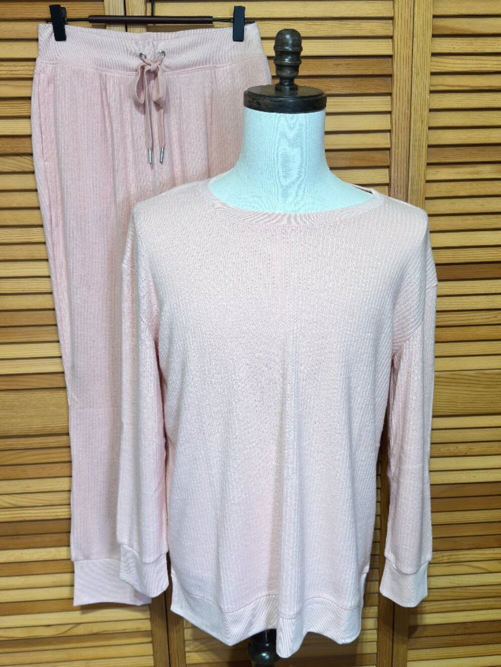 Retreat by Rhonda Shear Blush Pink Ribbed Lounge Set Size M